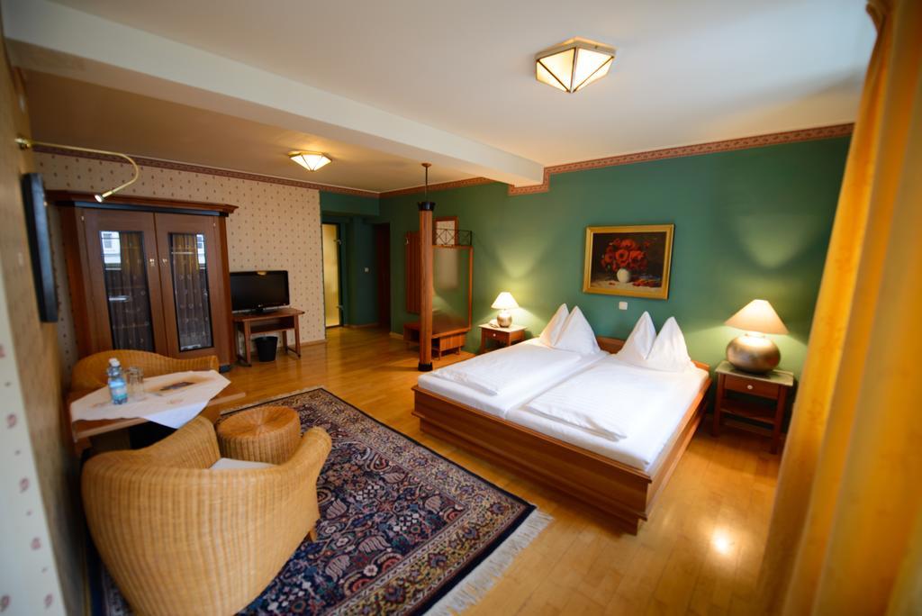 Gasthof Hotel Zweimueller Grieskirchen Rom bilde